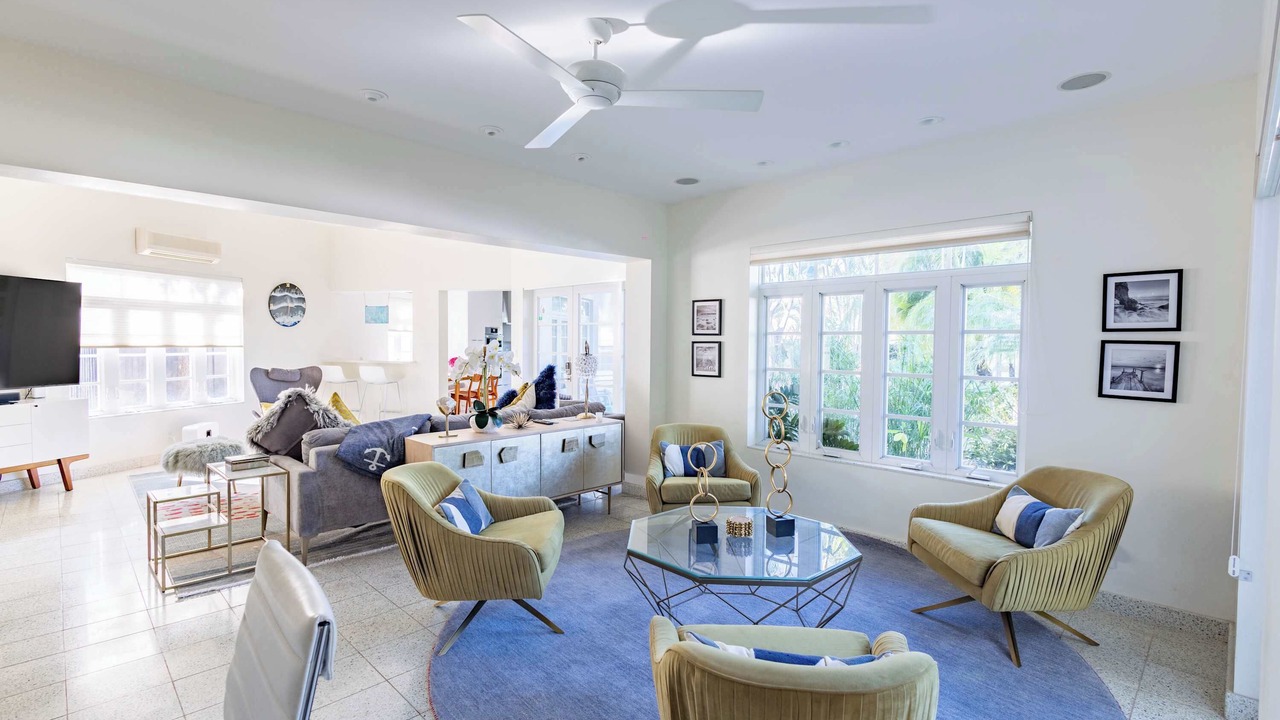 Photo of Livingroom in New Town