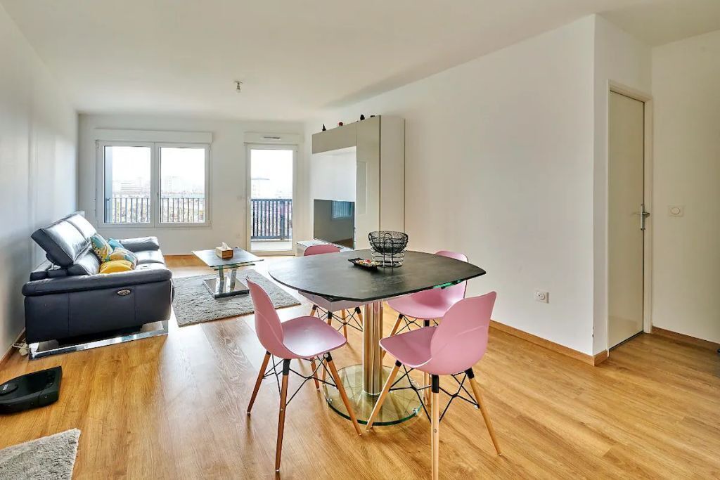 Photo of Livingroom in Universite