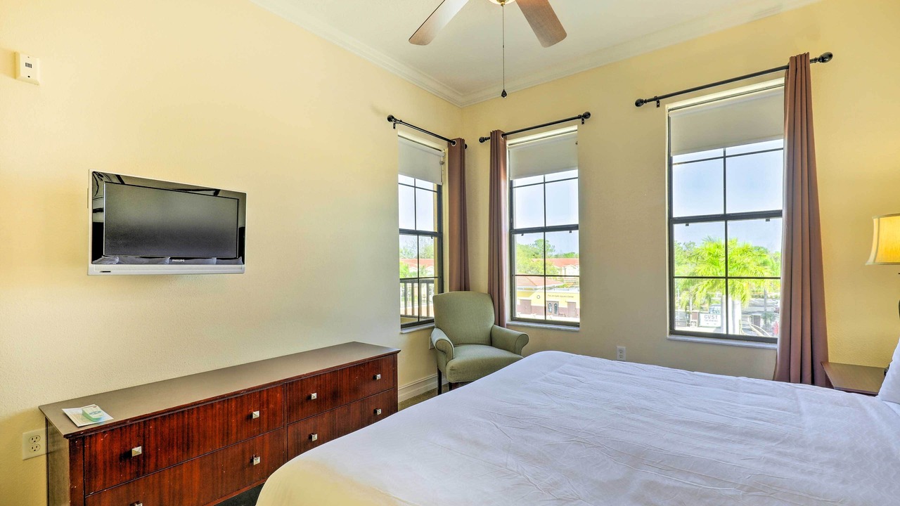 Photo of Bedroom in Carrollwood