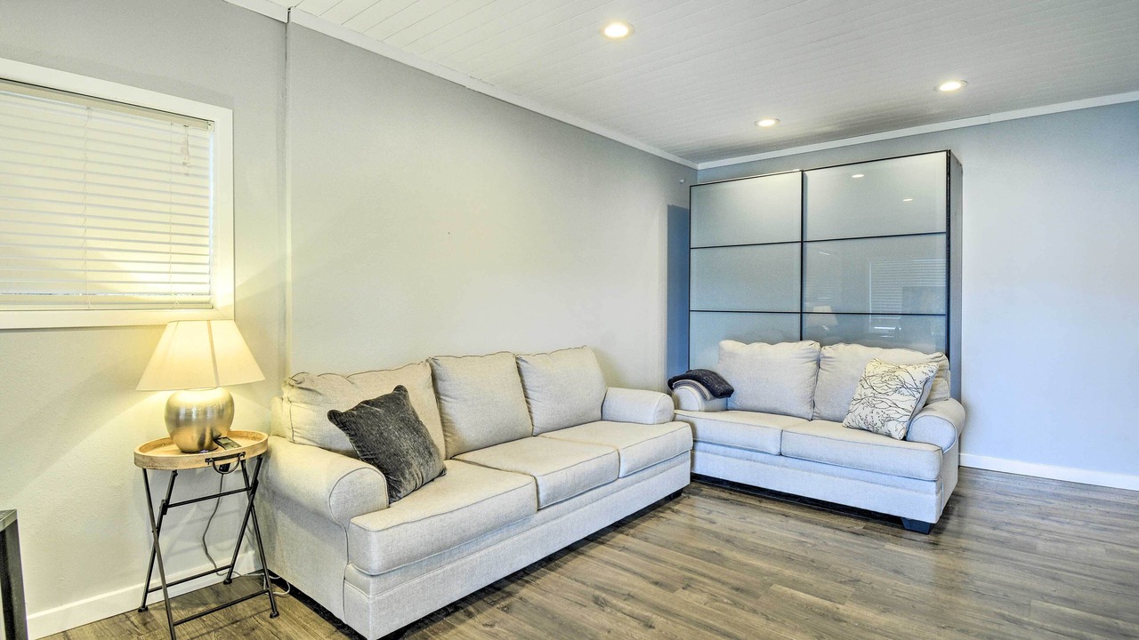 Photo of Bedroom in West Hills