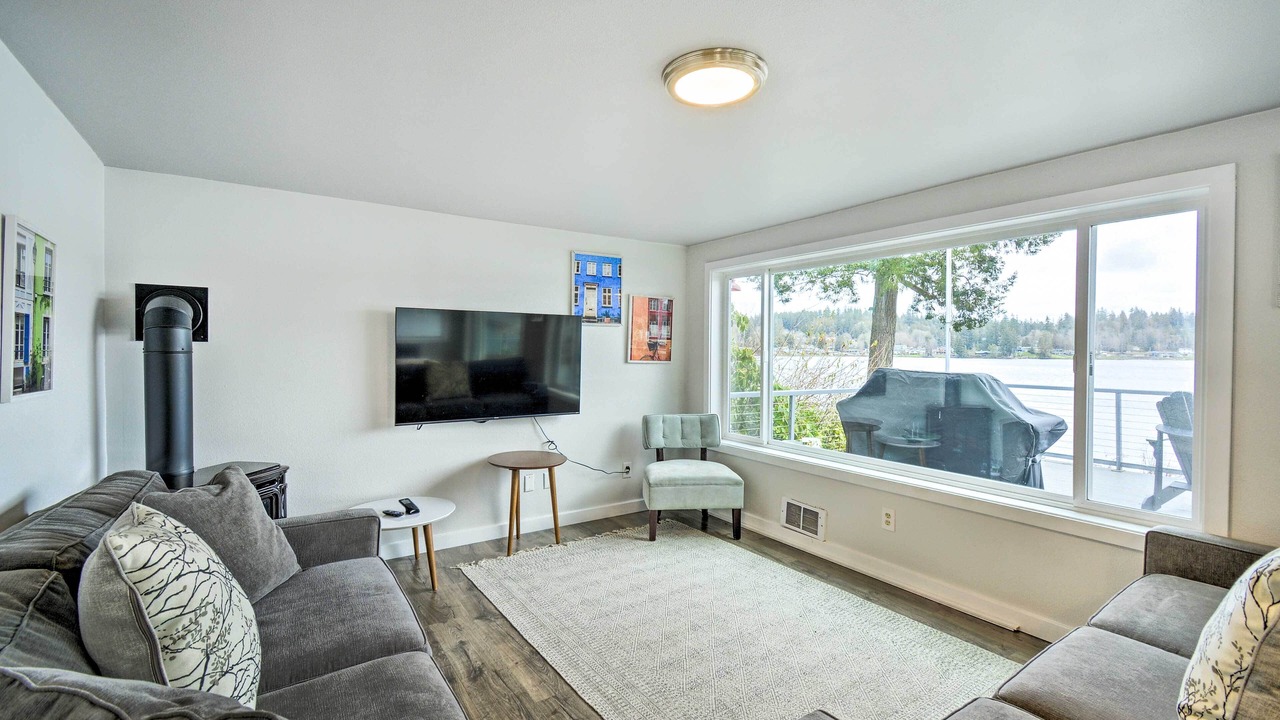 Photo of Bedroom in West Hills