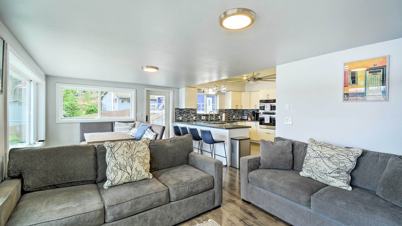 Photo of Others in West Hills