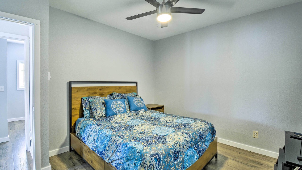 Photo of Bedroom in West Hills