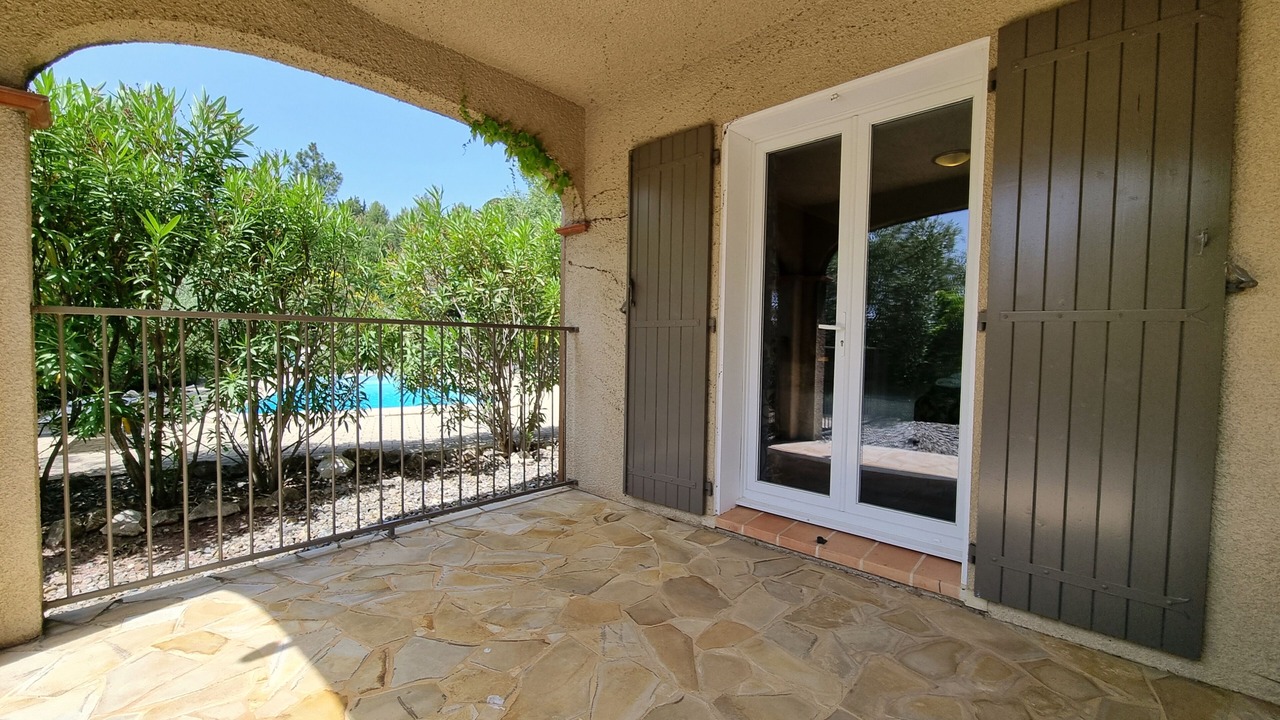 Photo of Patio Balcony in Caunes-Minervois