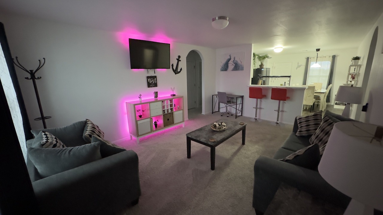 Photo of Livingroom in Broken Arrow