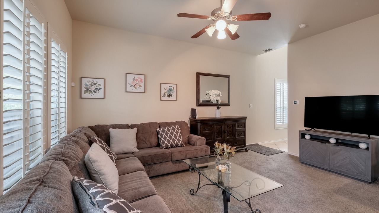 Photo of Livingroom in Country View