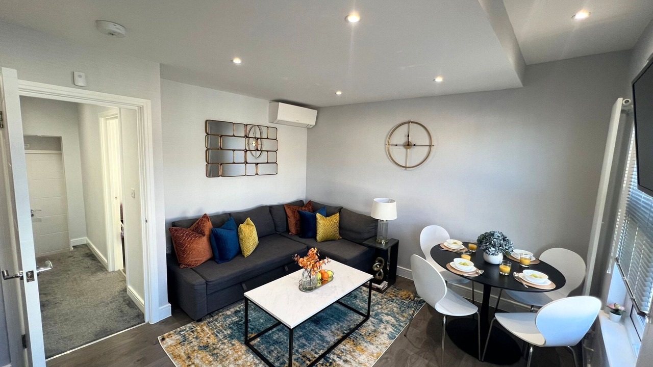 Photo of Livingroom in North Finchley