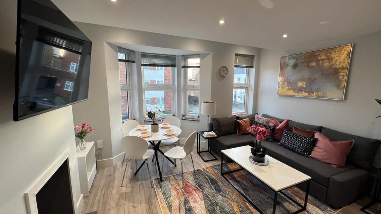 Photo of Livingroom in North Finchley