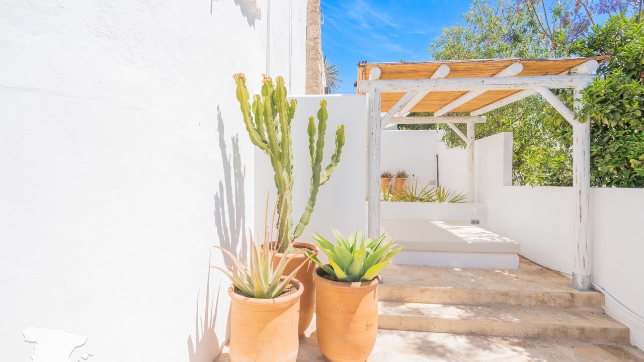 Photo of Outdoor in La Llobella