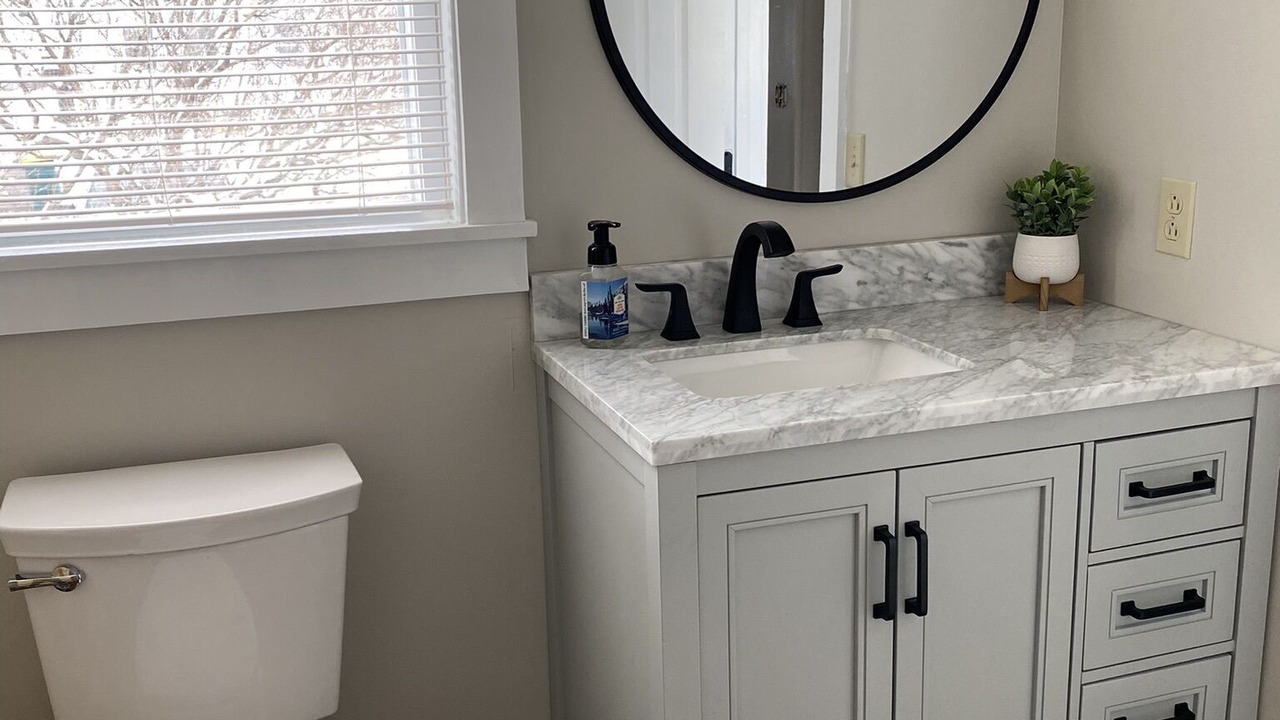 Photo of Bathroom in Perry