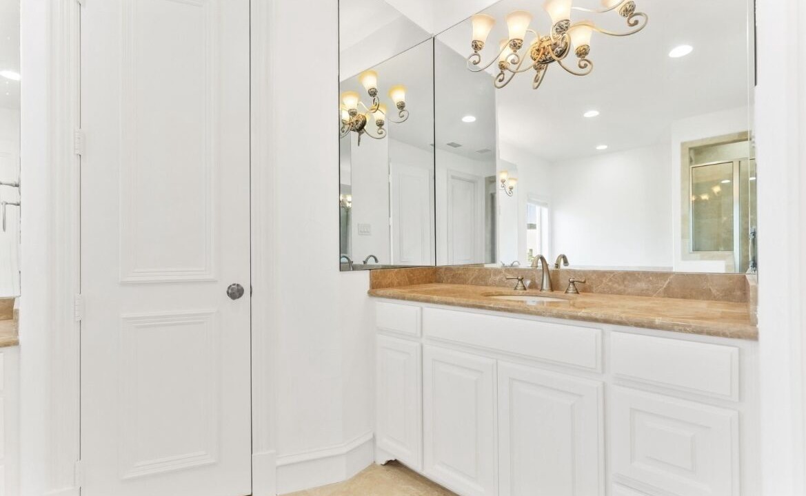 Photo of Bathroom in Plano