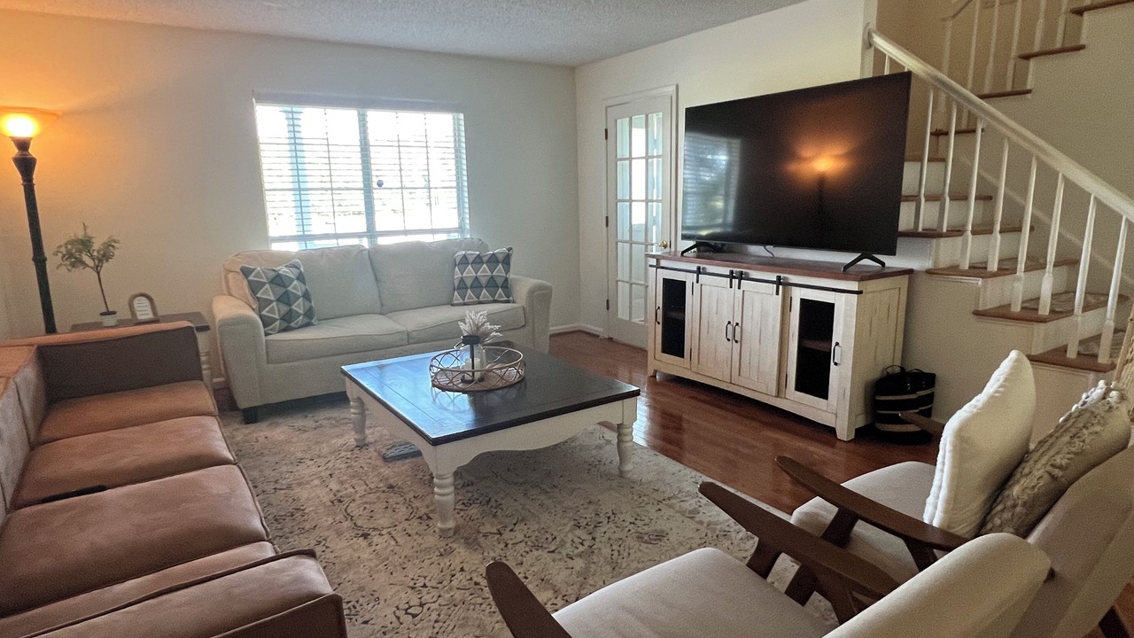 Photo of Livingroom in Ooltewah