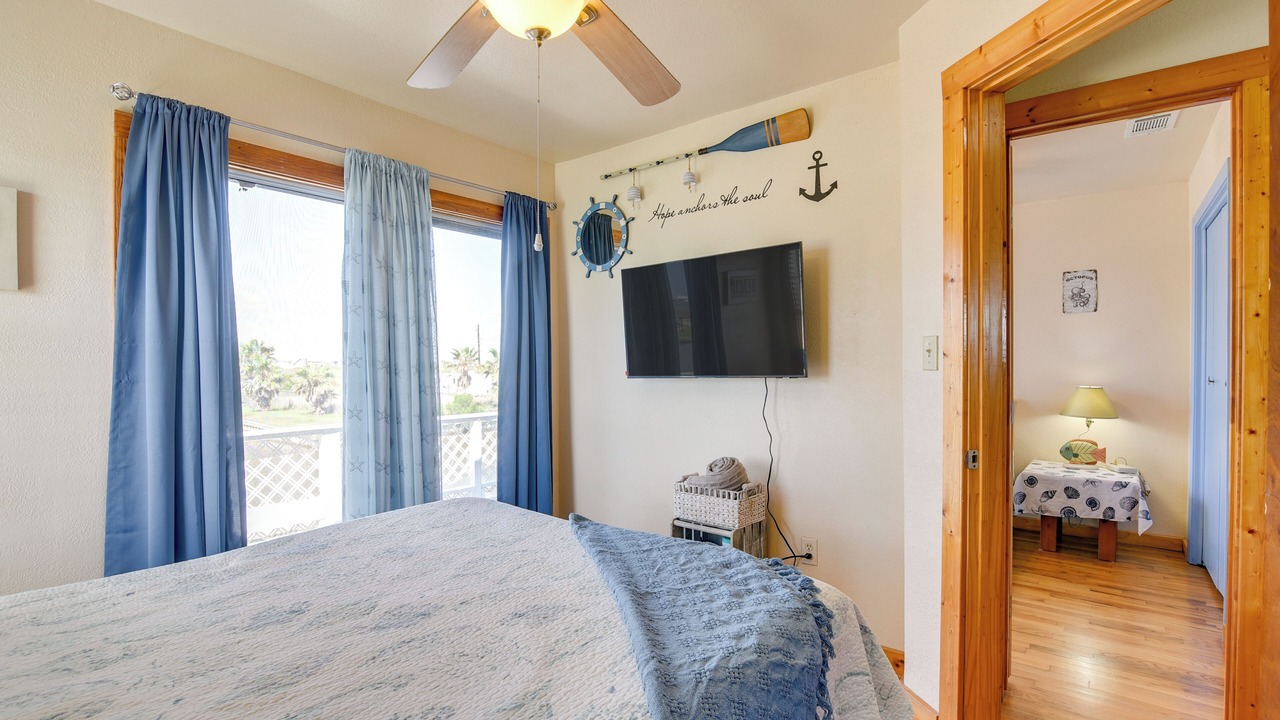 Photo of Bedroom in Cedar Lane