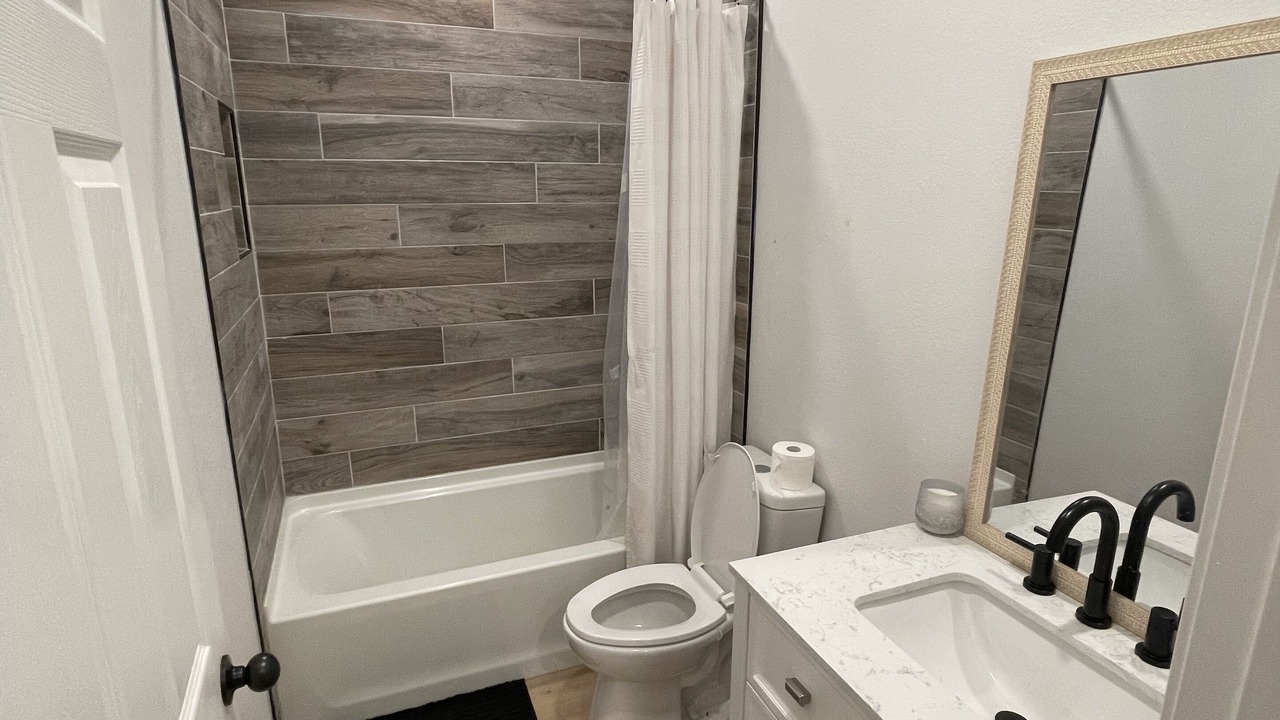 Photo of Bathroom in Hudson