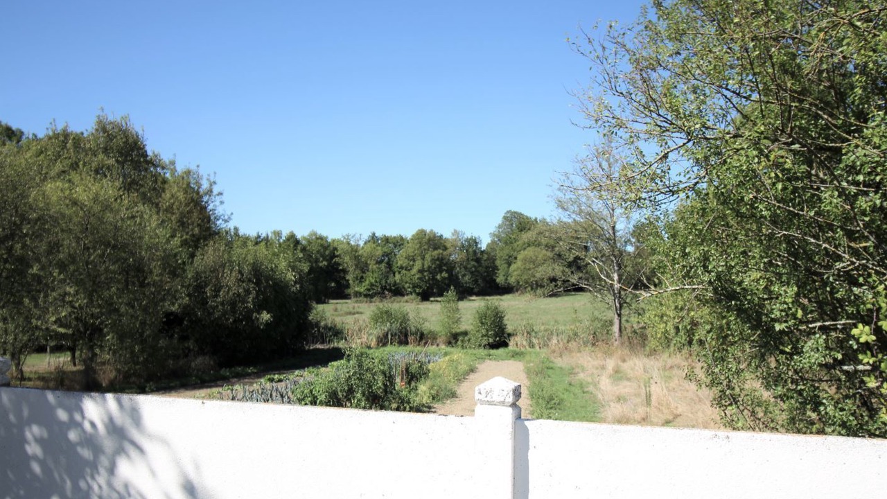 Photo of Outdoor in Saint-Jouin-de-Milly