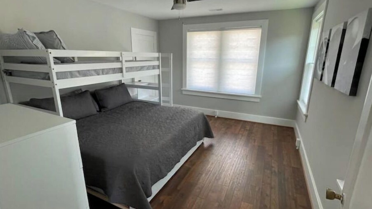 Photo of Bedroom in Washington