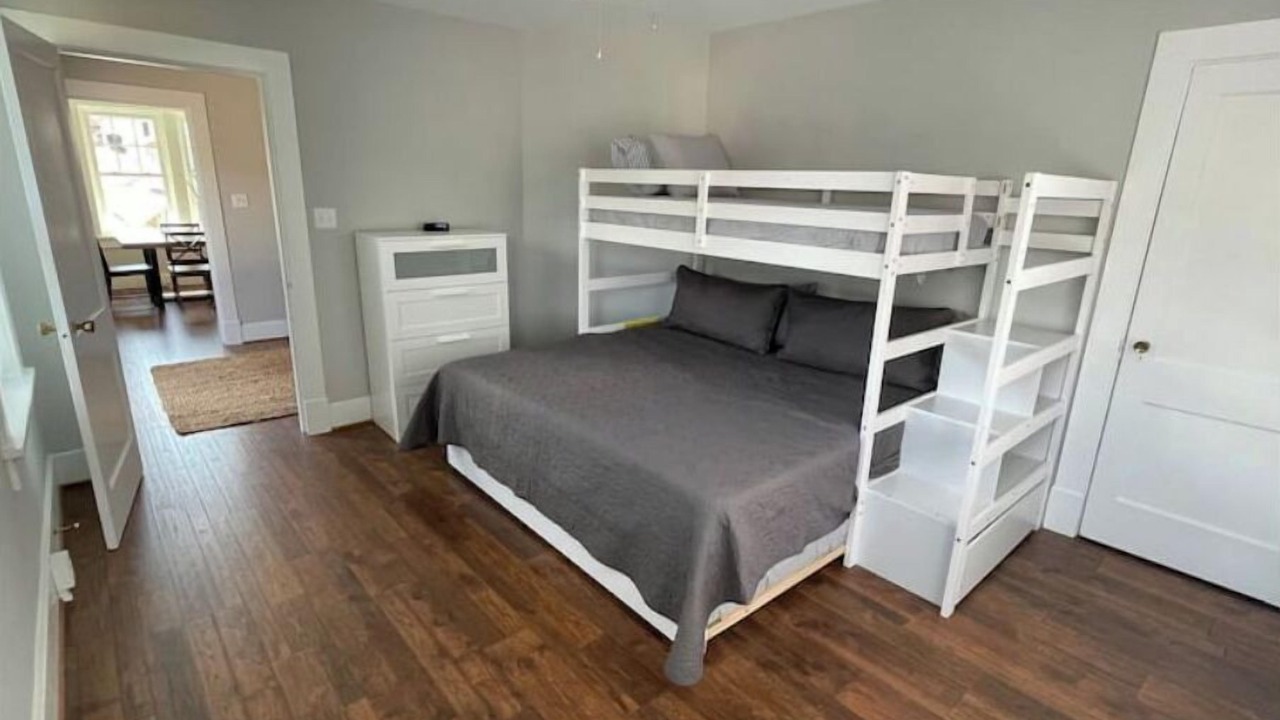 Photo of Bedroom in Washington