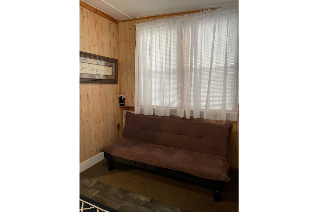 Photo of Livingroom in Le Roy