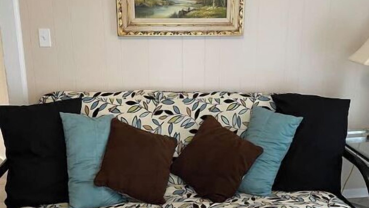 Photo of Livingroom in Le Roy