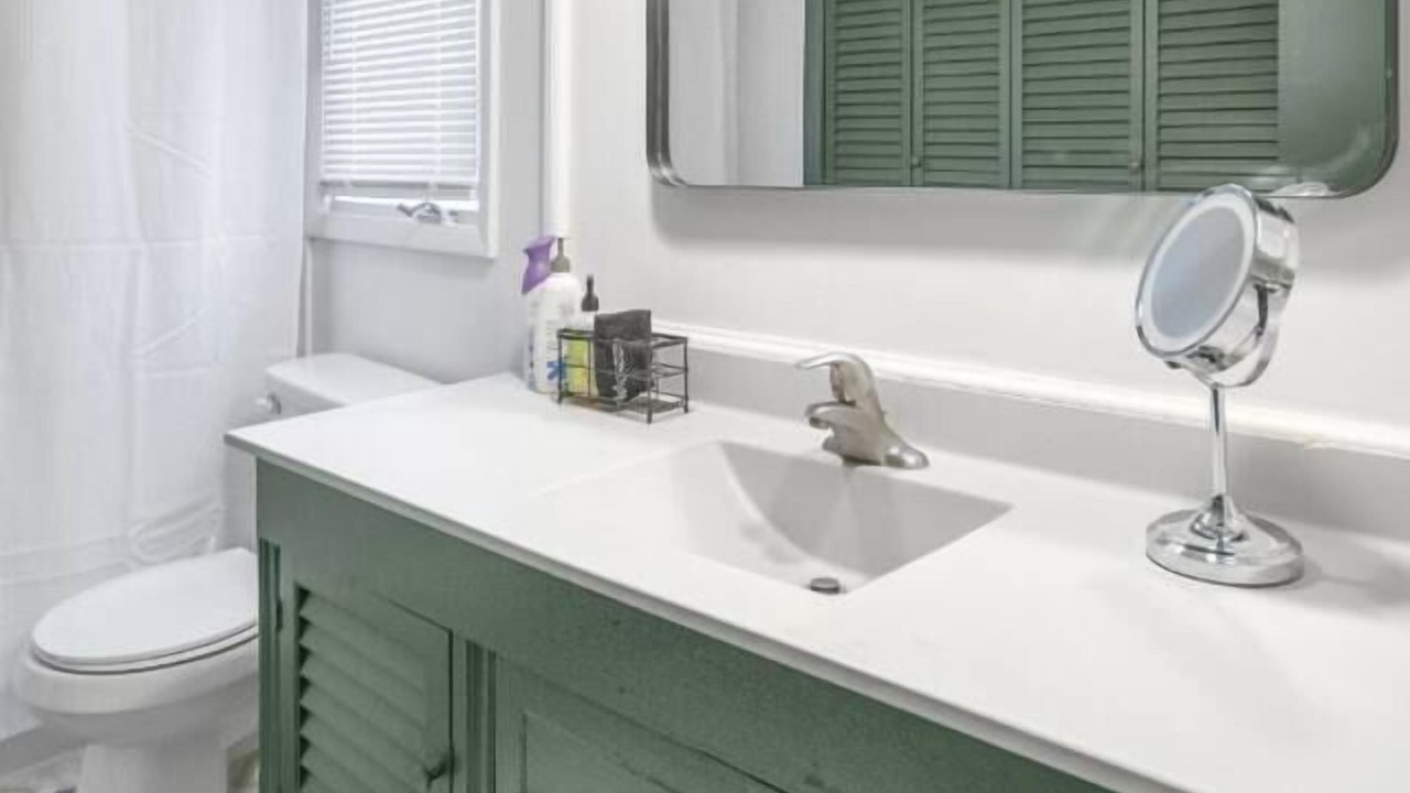Photo of Bathroom in Lansing