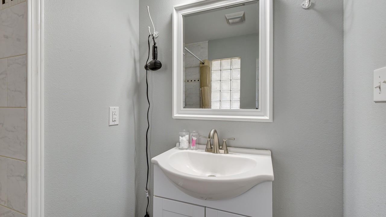 Photo of Bathroom in Flower Mound