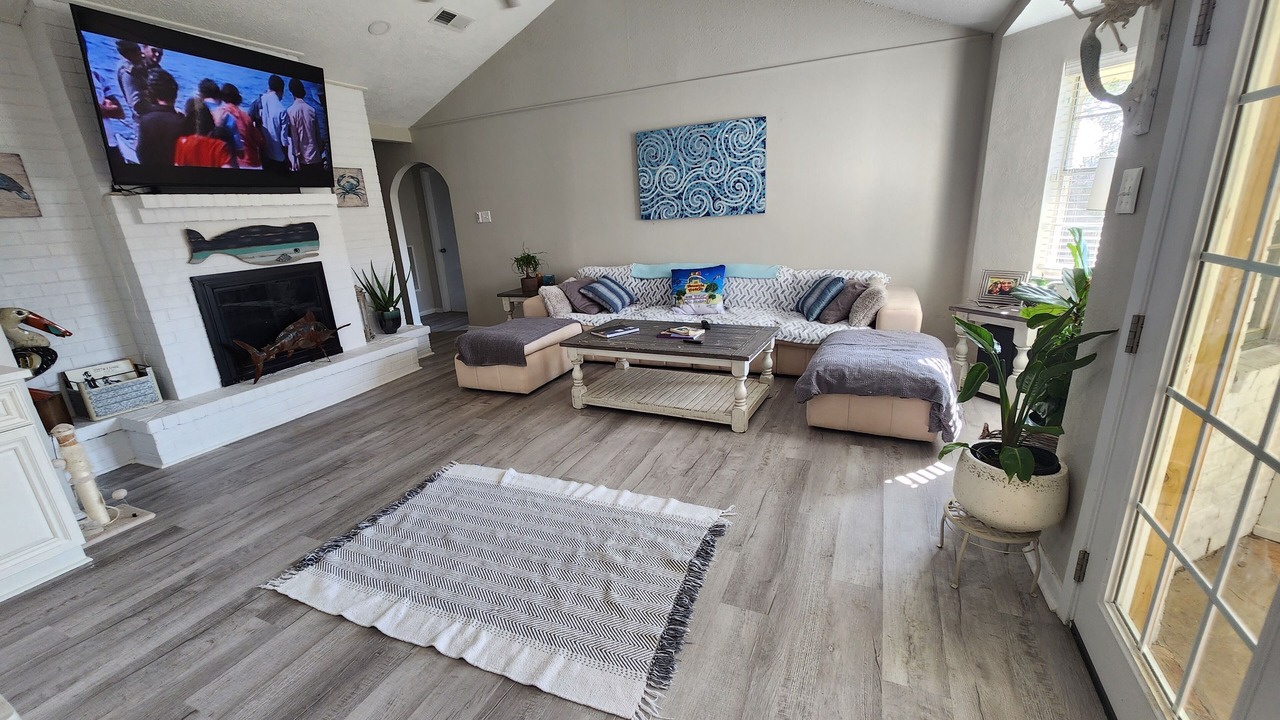 Photo of Livingroom in Texas City