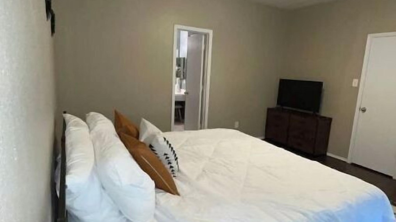 Photo of Bedroom in College Park