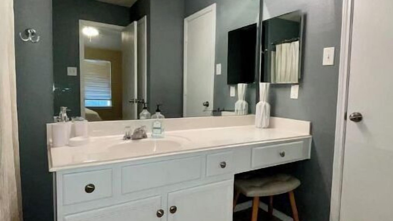 Photo of Bathroom in College Park