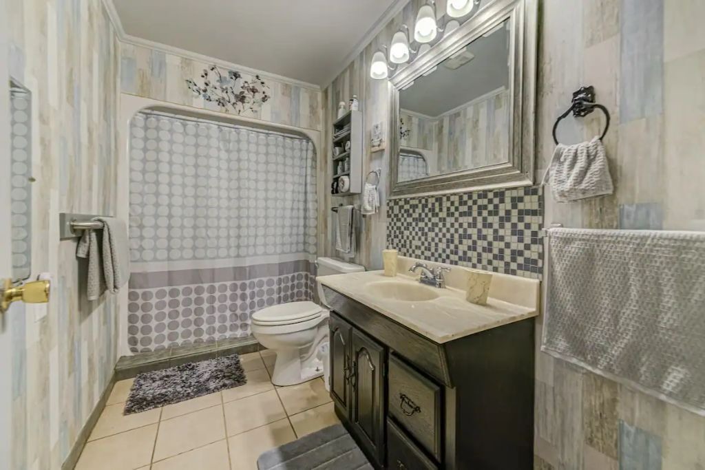 Photo of Bathroom in Springfield