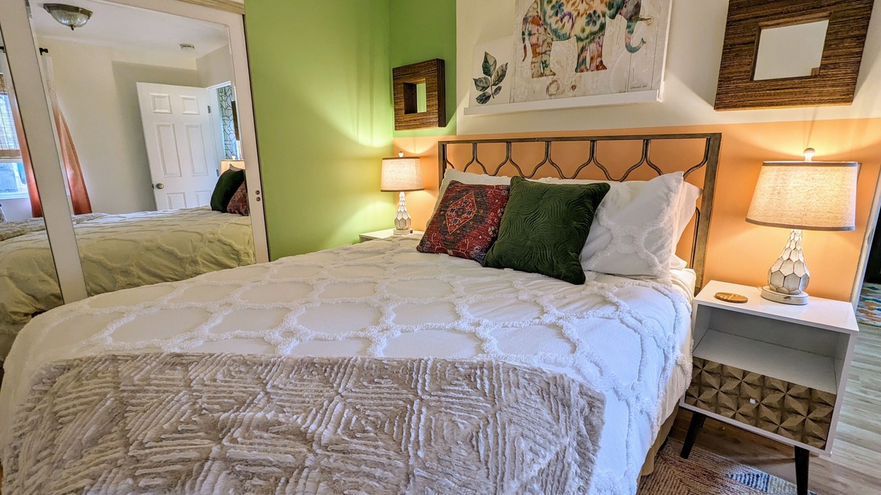 Photo of Bedroom in Vista