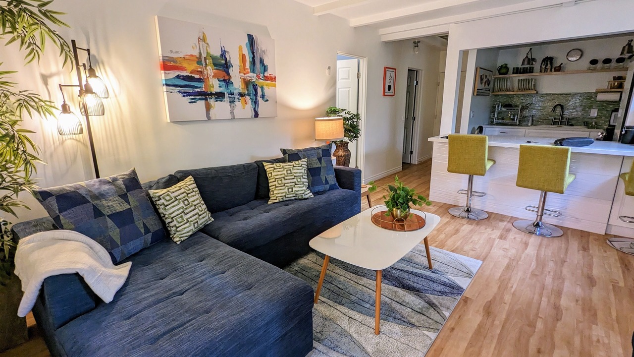 Photo of Livingroom in Vista