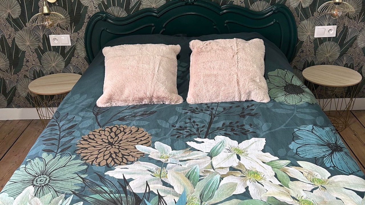 Photo of Bedroom in Calais Frethun