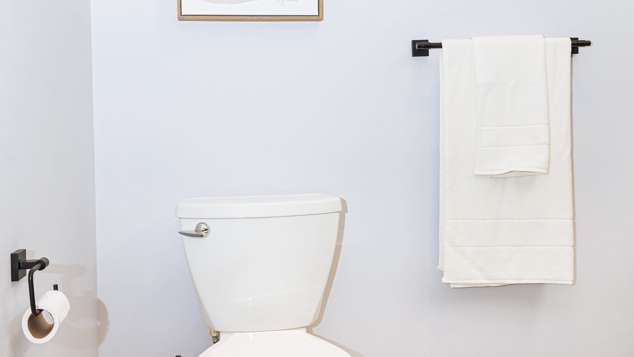 Photo of Bathroom in Tower Grove South