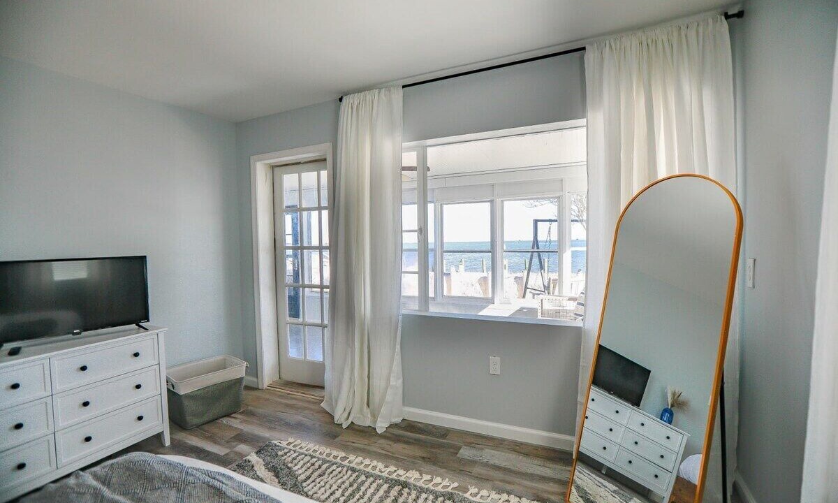 Photo of Bedroom in Fox Hill - Grandview