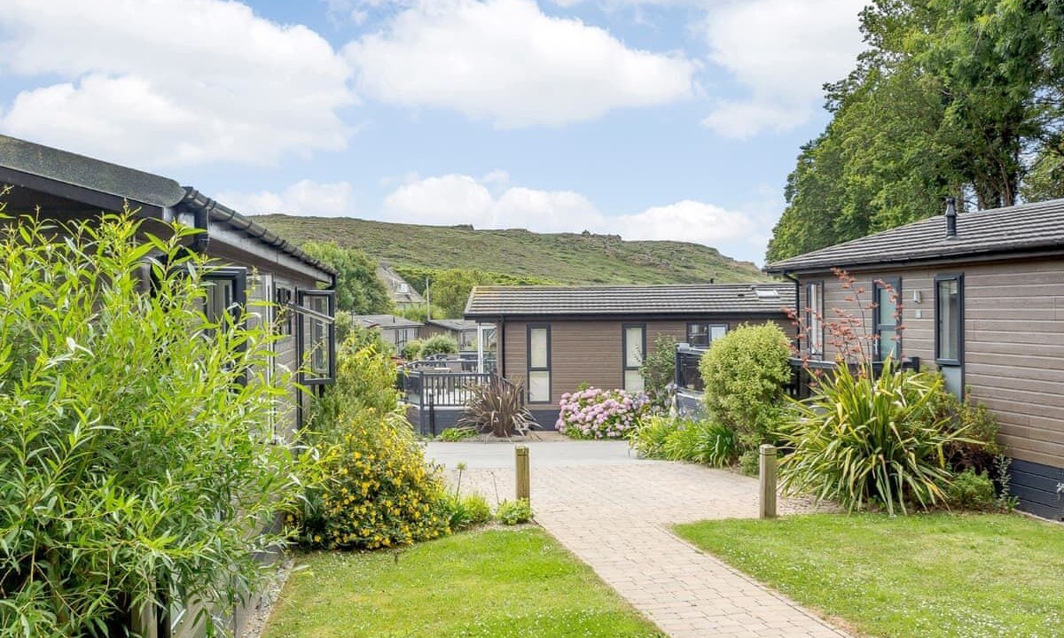 Photo of Others in Mullion