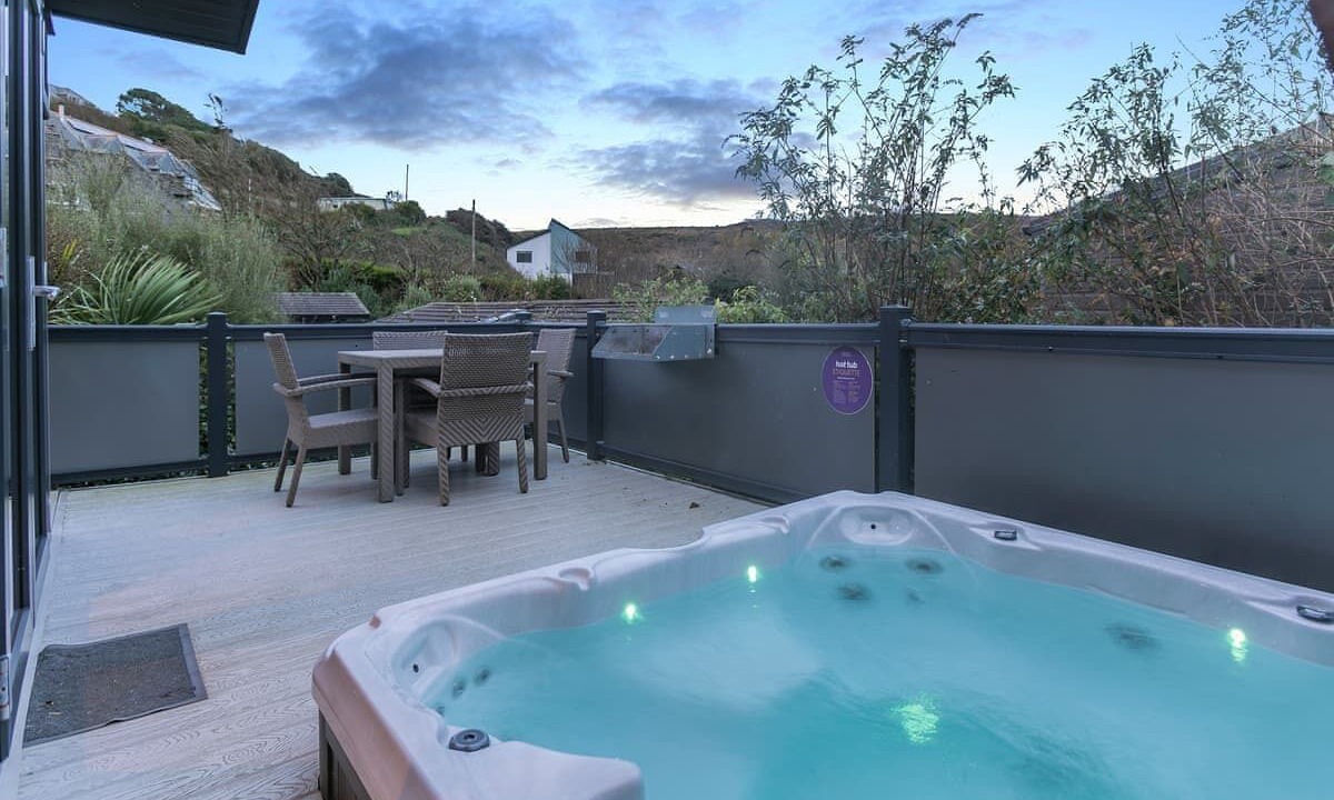 Photo of Others in Mullion