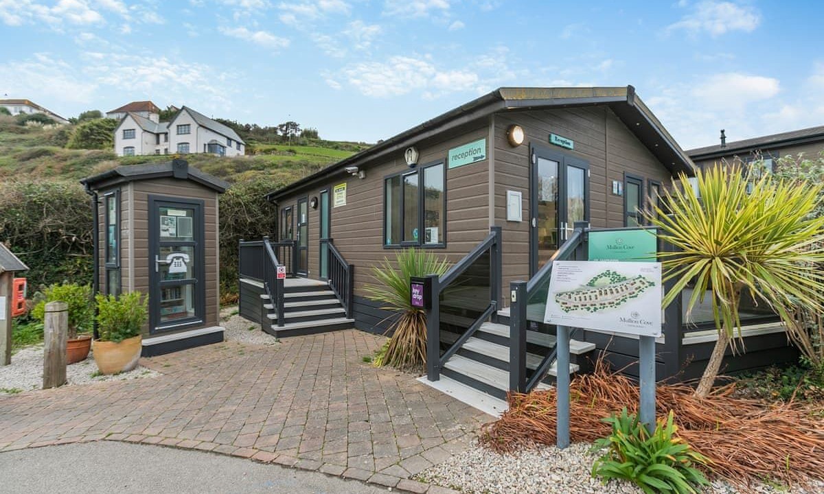 Photo of Others in Mullion