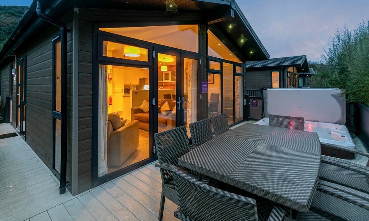 Photo of Others in Mullion