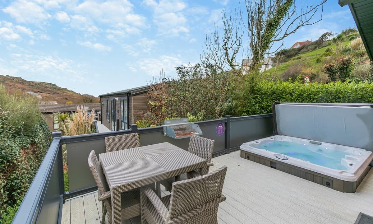 Photo of Others in Mullion