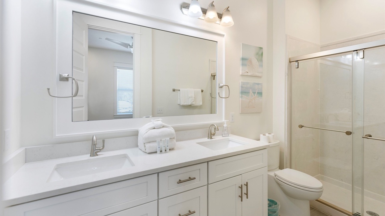 Photo of Bathroom in Laguna Beach Estates