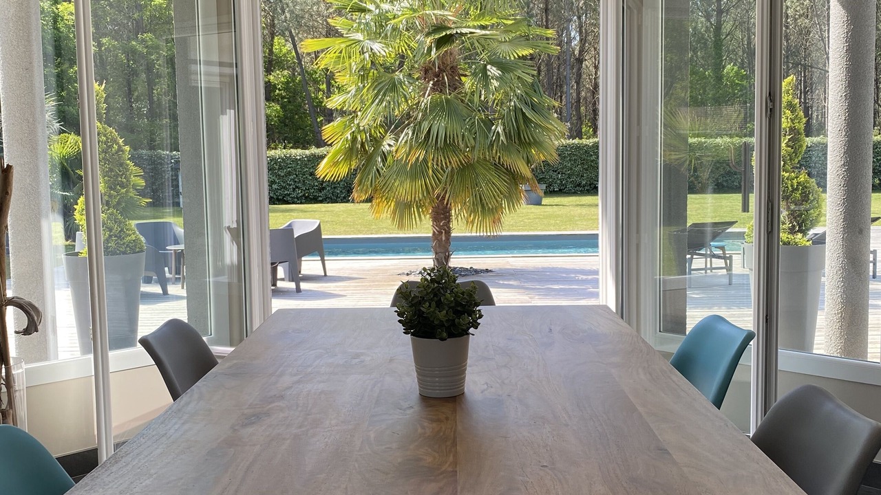 Photo of Others in Le Temple