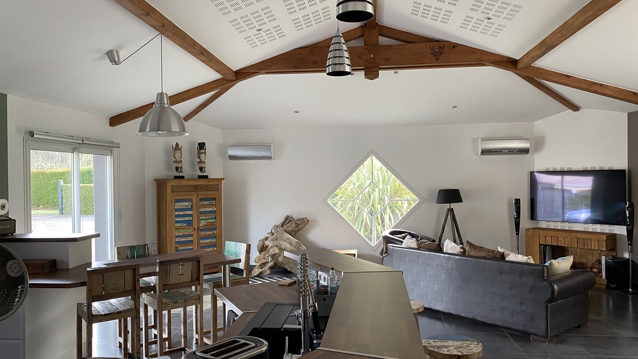 Photo of Others in Le Temple