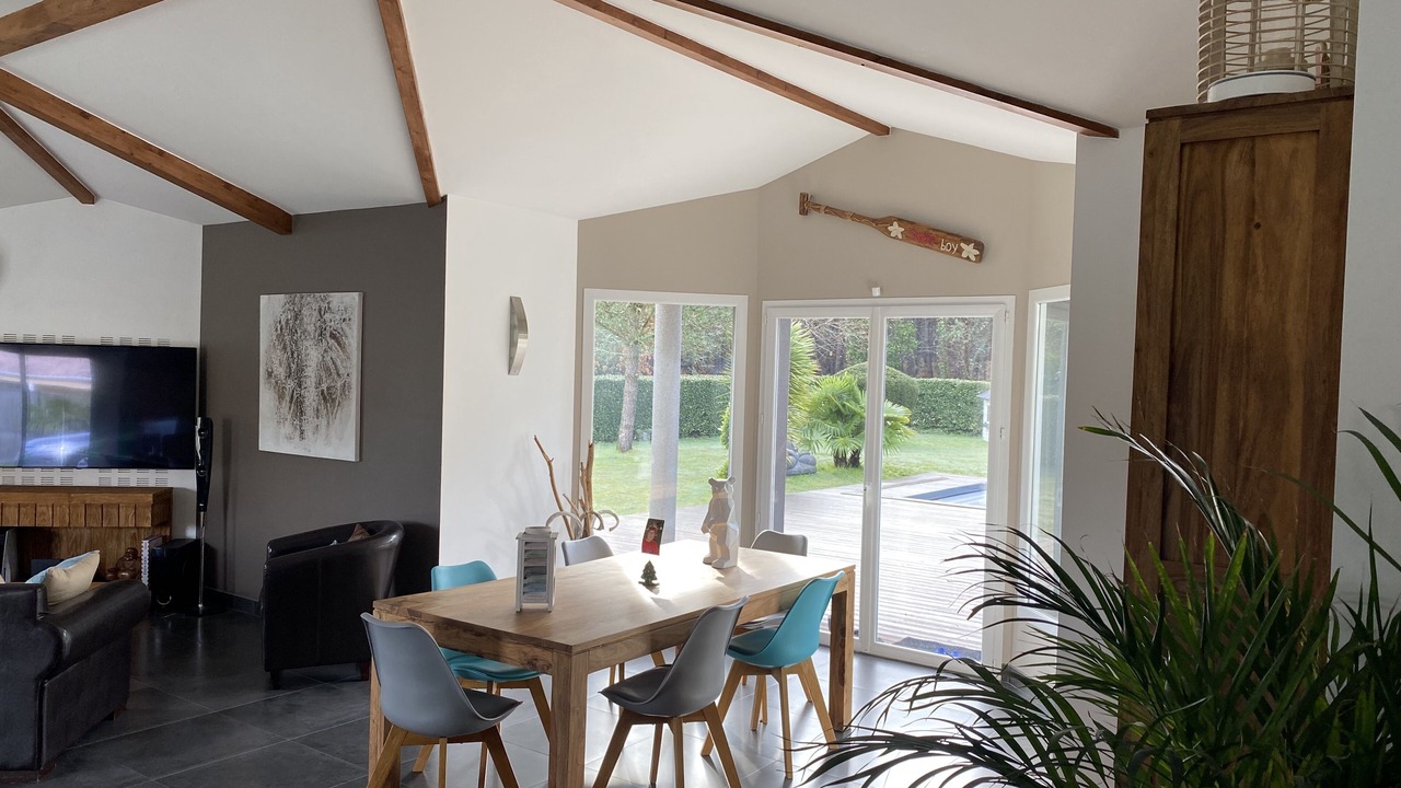 Photo of Others in Le Temple