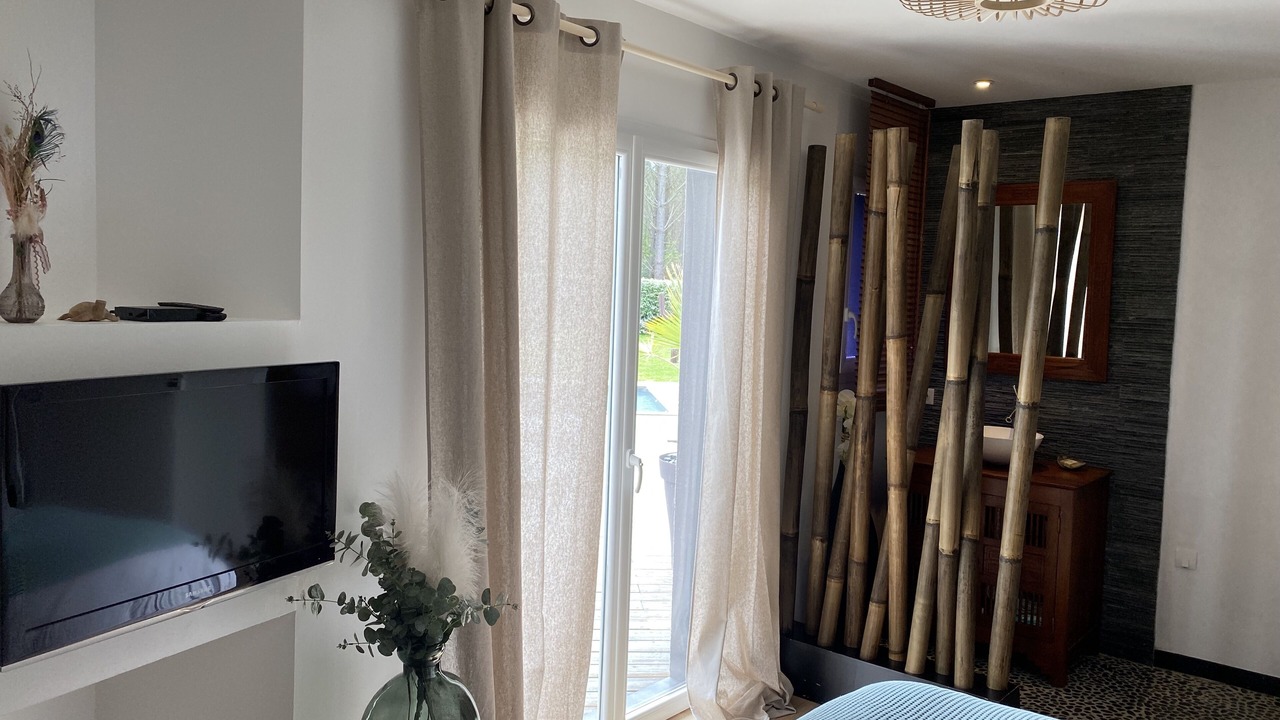 Photo of Bedroom in Le Temple