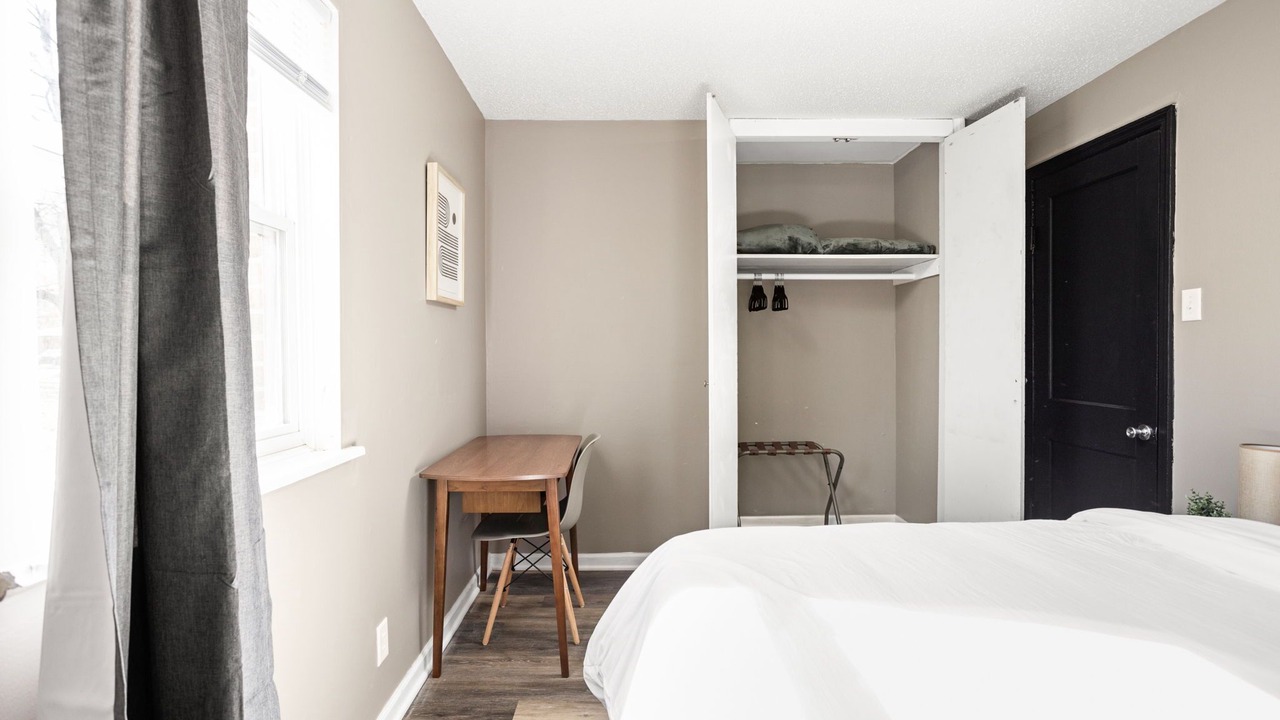 Photo of Bedroom in Wayne