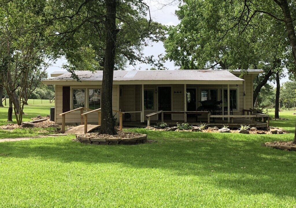 Photo of Outdoor in Anderson