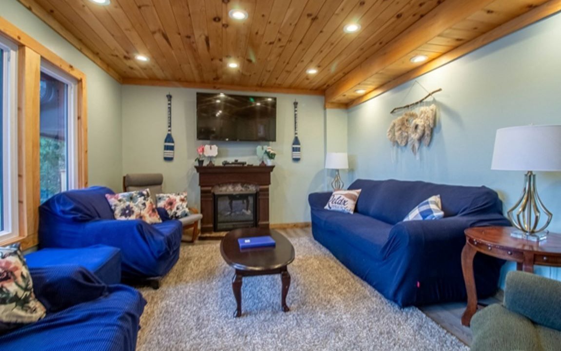 Photo of Livingroom in Bancroft