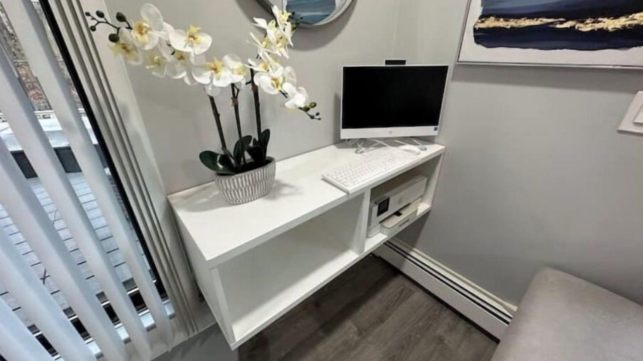 Photo of Livingroom in New Rochelle