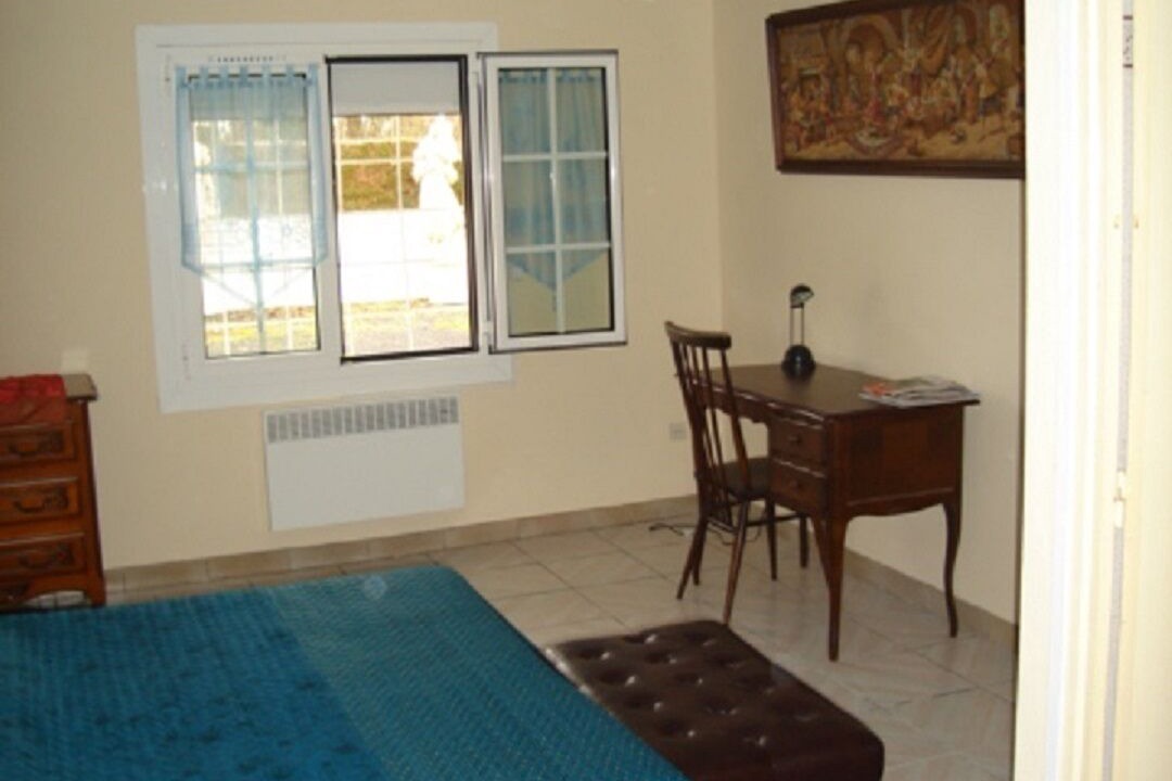 Photo of Bedroom in Mensignac