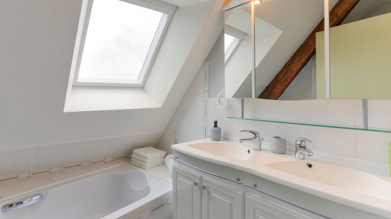 Photo of Bathroom in Taden